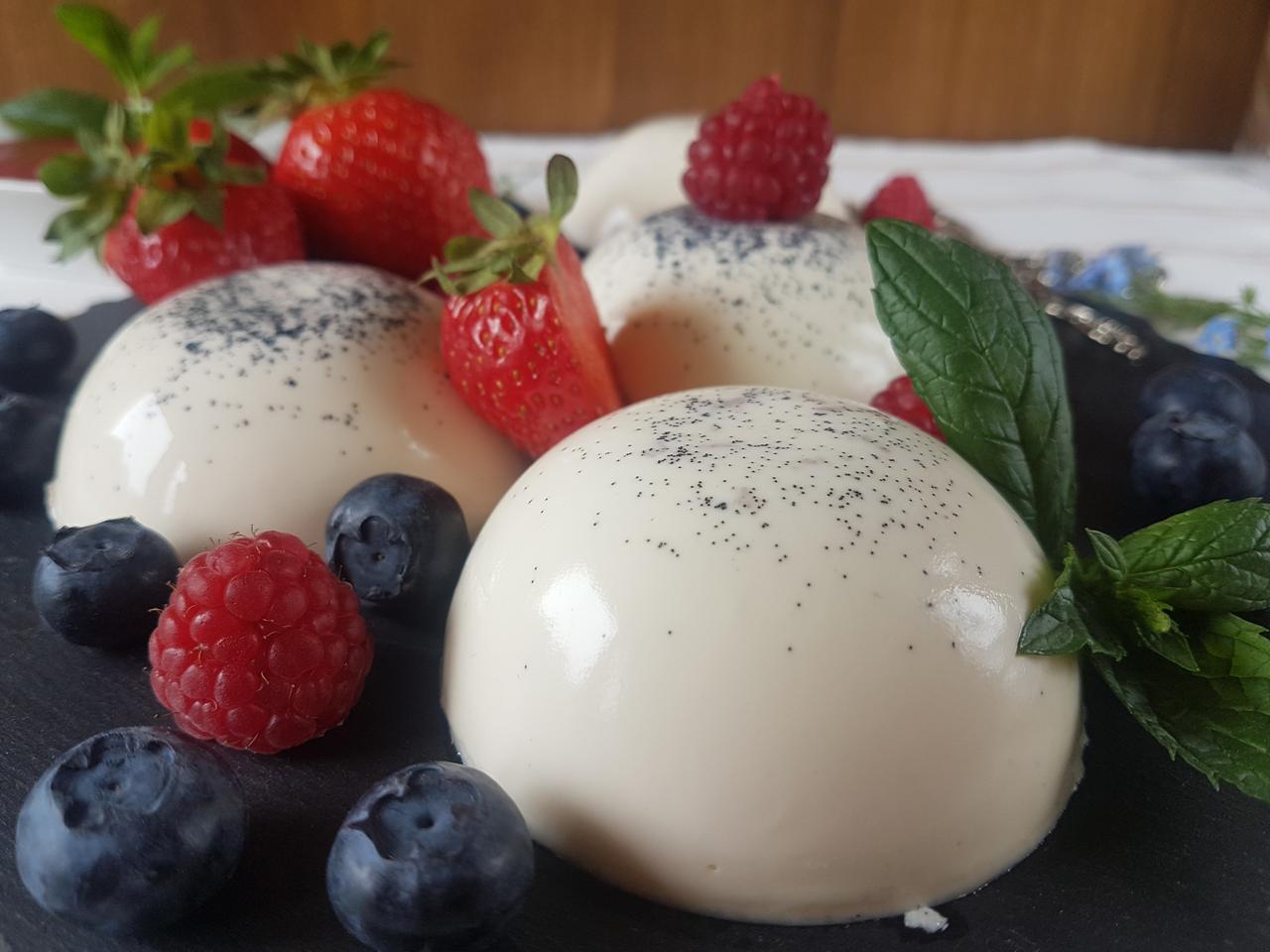 waniliowa panna cotta